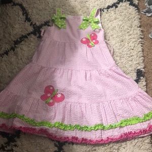 Girls dress